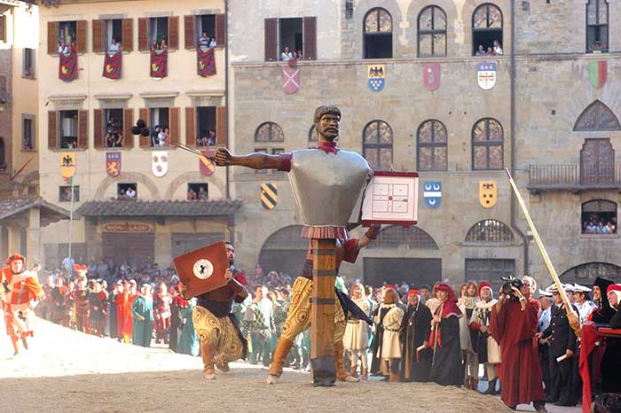 Arezzo, Giostra del Saracino