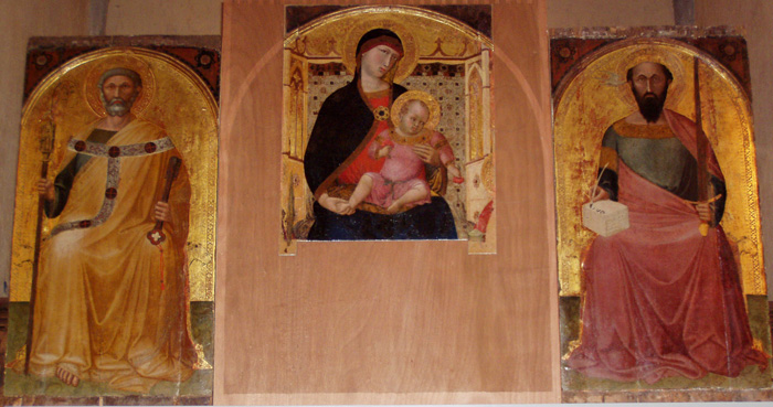 Ambrogio Lorenzetti,Madonna and Childin the Chiesa dei Santi Pietro e Paolo, Roccalbegna


