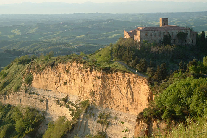 Volterra, balze