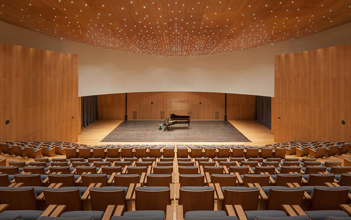 Forum Fondazione Bertarelli, interno sala